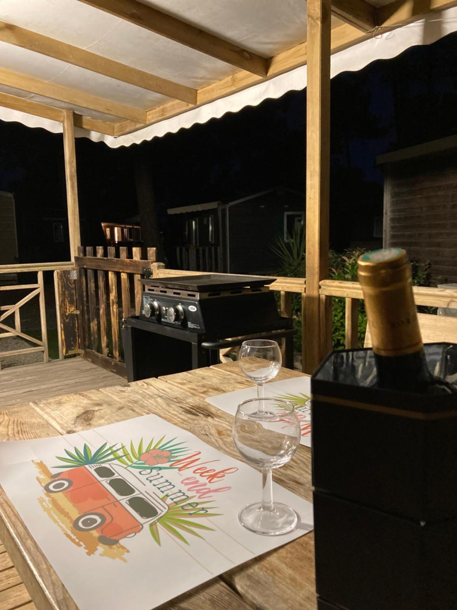 Mobil Home Happiness33 Dans Camping 5 Etoiles Acces Direct Plage Vendays Montalivet Eksteriør bilde